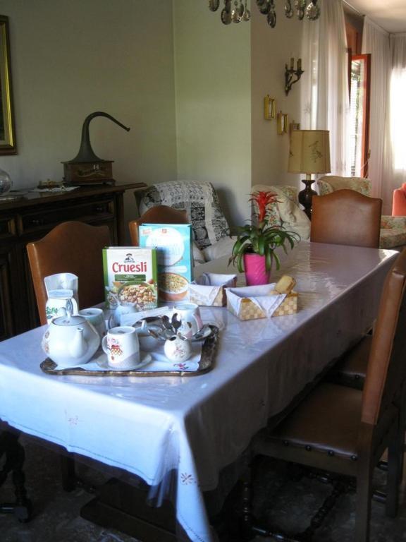 La Casa Dei Pini Bed & Breakfast Malnate Luaran gambar