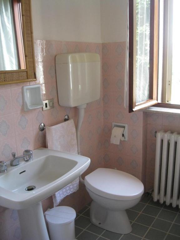 La Casa Dei Pini Bed & Breakfast Malnate Luaran gambar